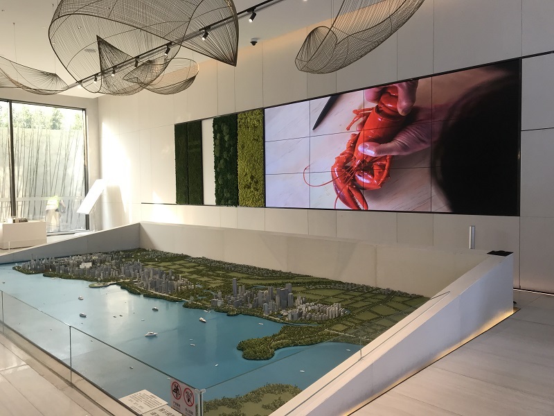 當(dāng)華邦瀛液晶拼接屏，遇上“汕頭華潤海灣中心”